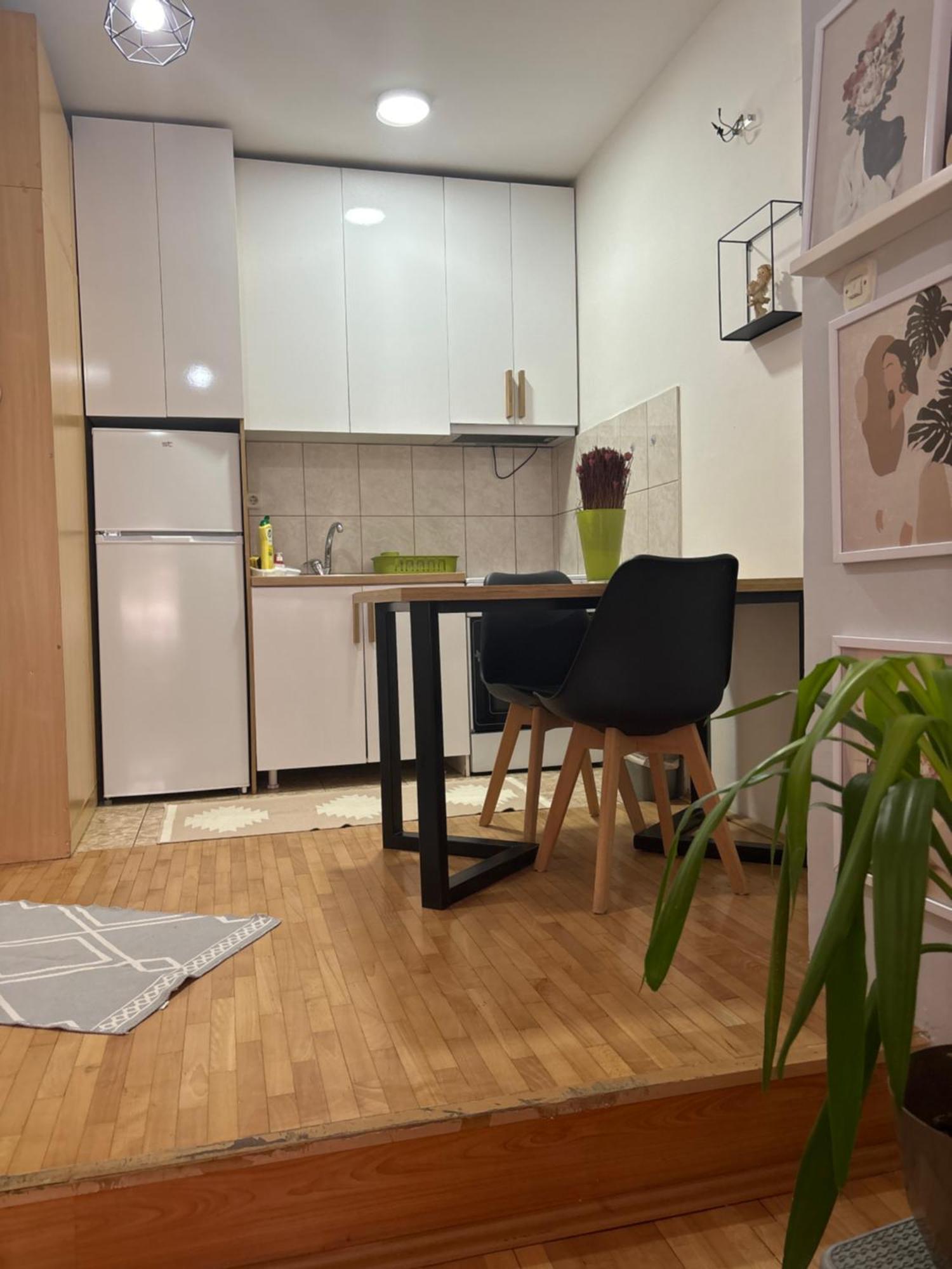 Mia'S Duplex Apartment Skopje Buitenkant foto